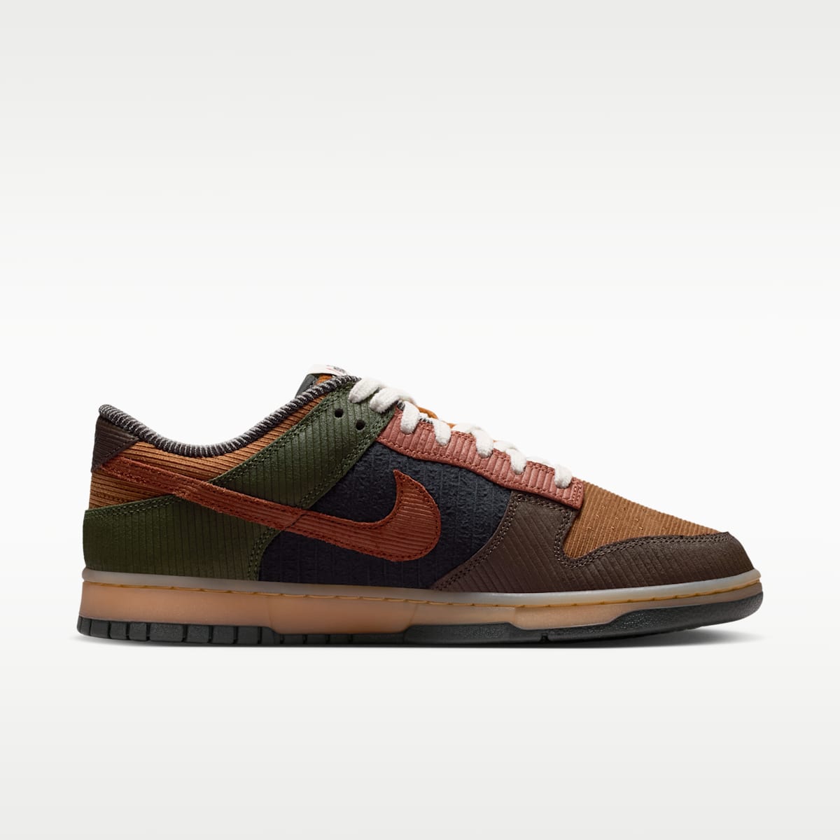 Nike Dunk Low Retro Premium Men's Shoes - Light British Tan/Cargo Khaki/Baroque Brown/Cinnamon - Image 3