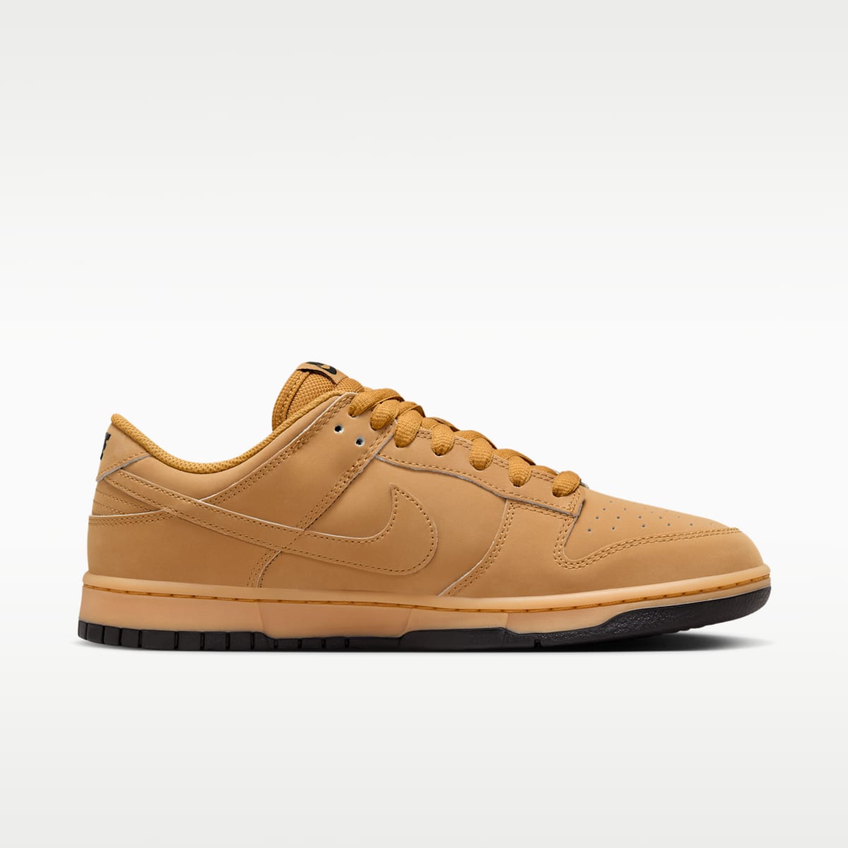 Nike Dunk Low Retro SE Men's Shoes - Wheat/Gum Yellow/Black/Wheat - Image 3