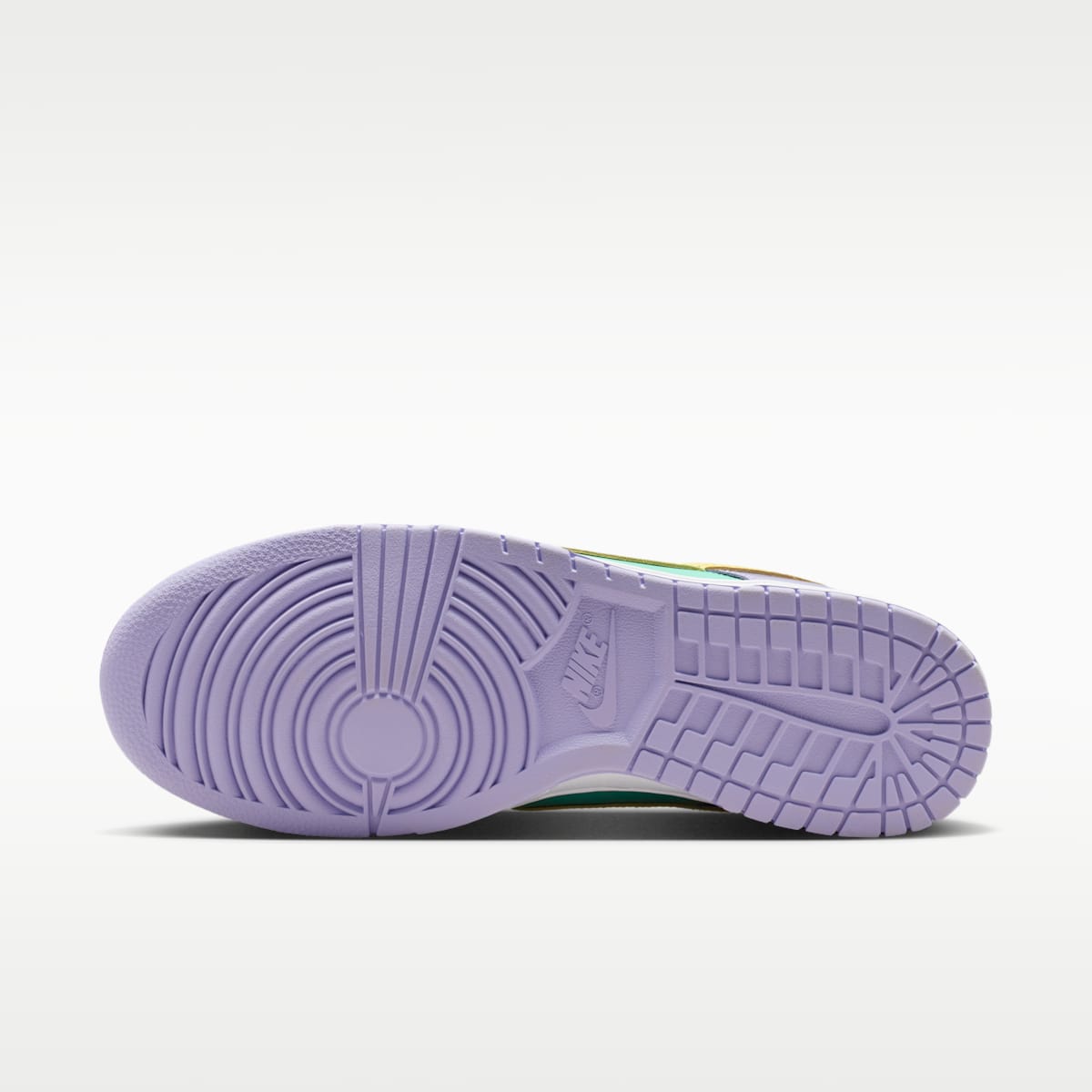 Nike Dunk Low Retro Men's Shoes - Emerald Rise/Hydrangeas/White/Yellow Pulse - Image 2