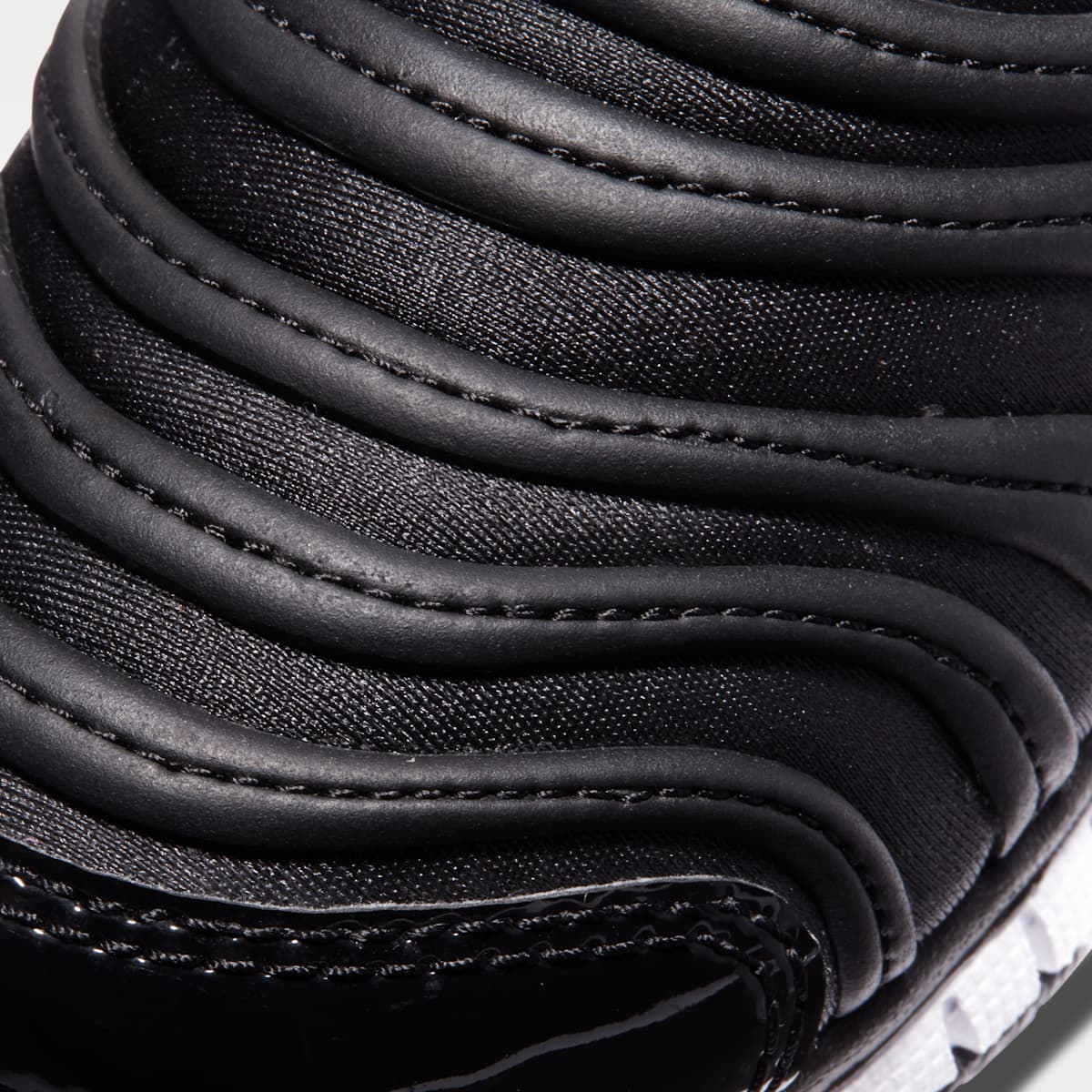 Nike Dynamo Free Little Kids' Easy On/Off Shoes - Anthracite/Black/White