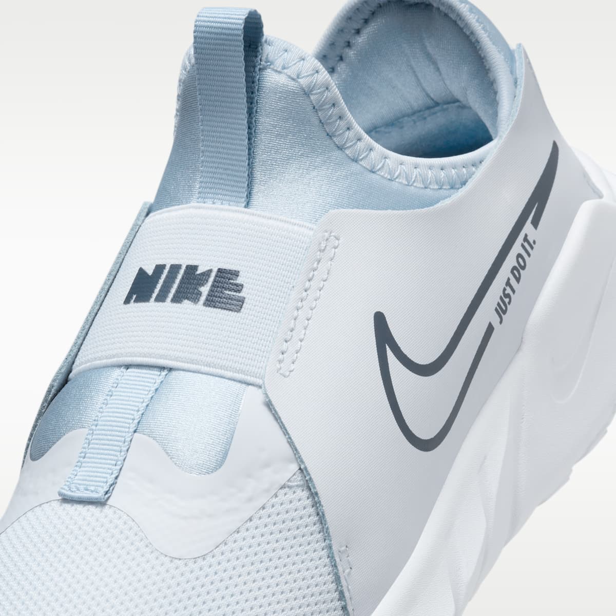 Nike Flex Runner 2 Big Kids' Road Running Shoes - Football Grey/Light Armory Blue/White/Midnight Navy