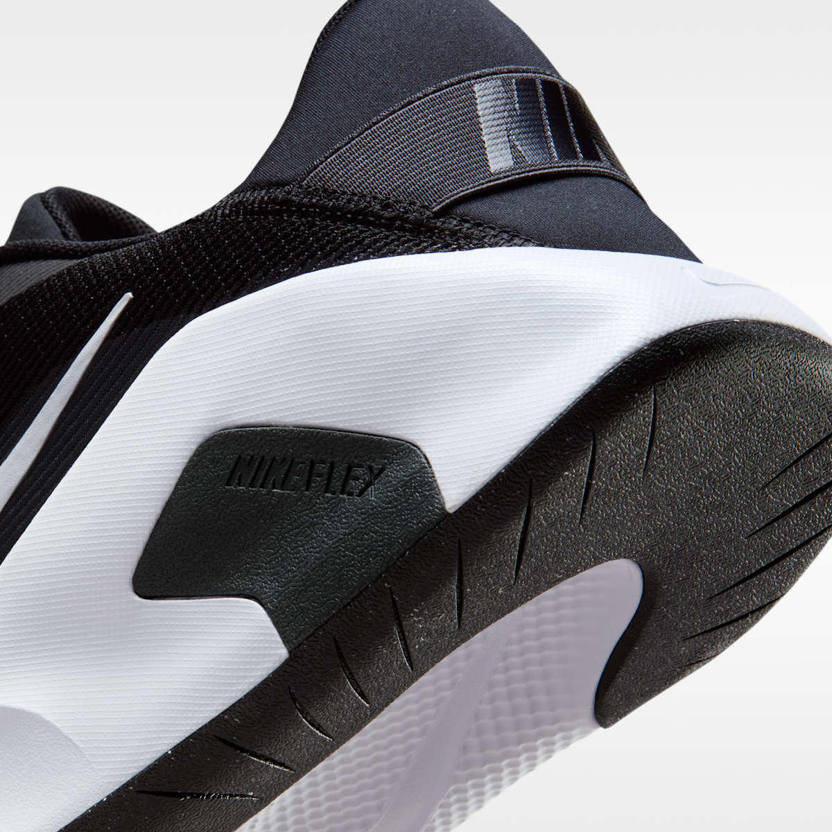 Nike Flex Train Men's Workout Shoes (Extra Wide) - Black/Anthracite/White - Image 8