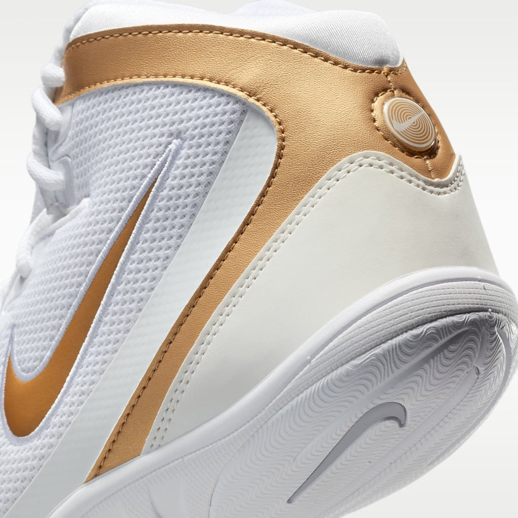 Nike Freek Men's Wrestling Shoes - White/Wolf Grey/Metallic Gold - Image 8