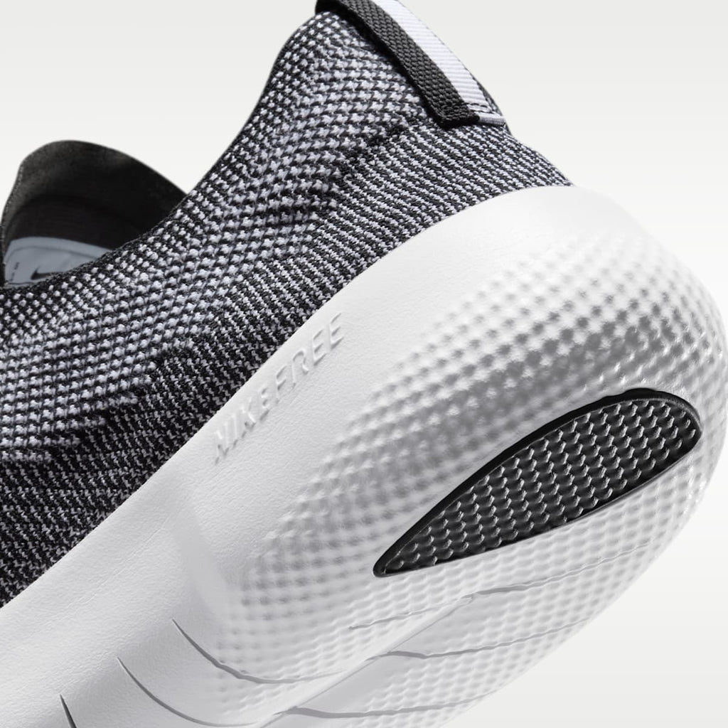 Nike Free 2025 Men's Workout Shoes - Black/Black/White - Image 8