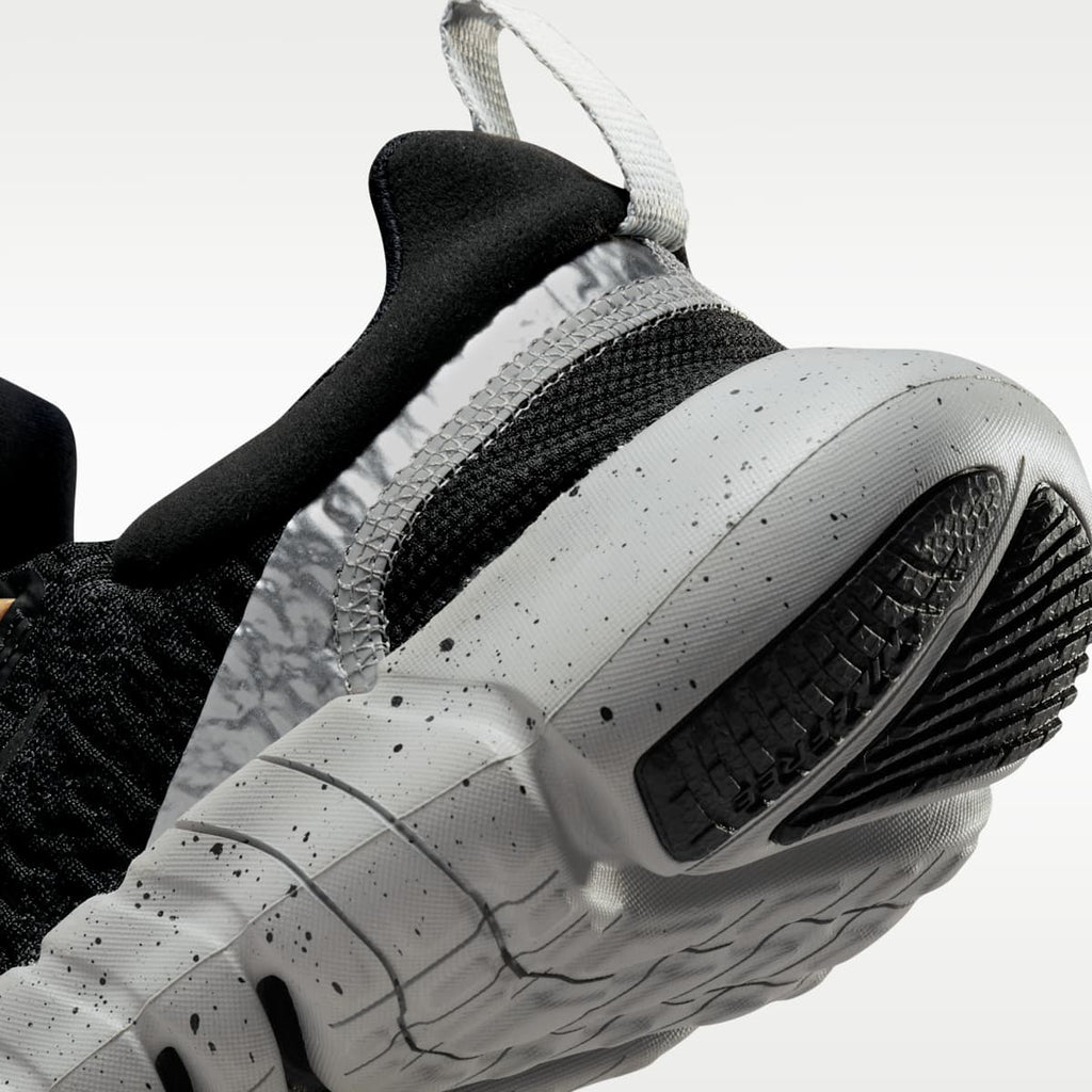 Nike Free Run 5.0 Men's Road Running Shoes - Black/Dark Smoke Grey/Black - Image 8