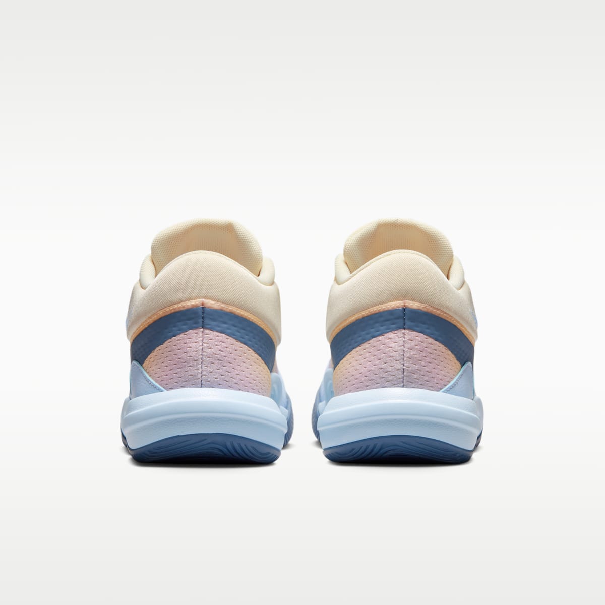 Women's Nike Hyperquick SE Volleyball Shoes - Coconut Milk/Hydrogen Blue/Diffused Blue