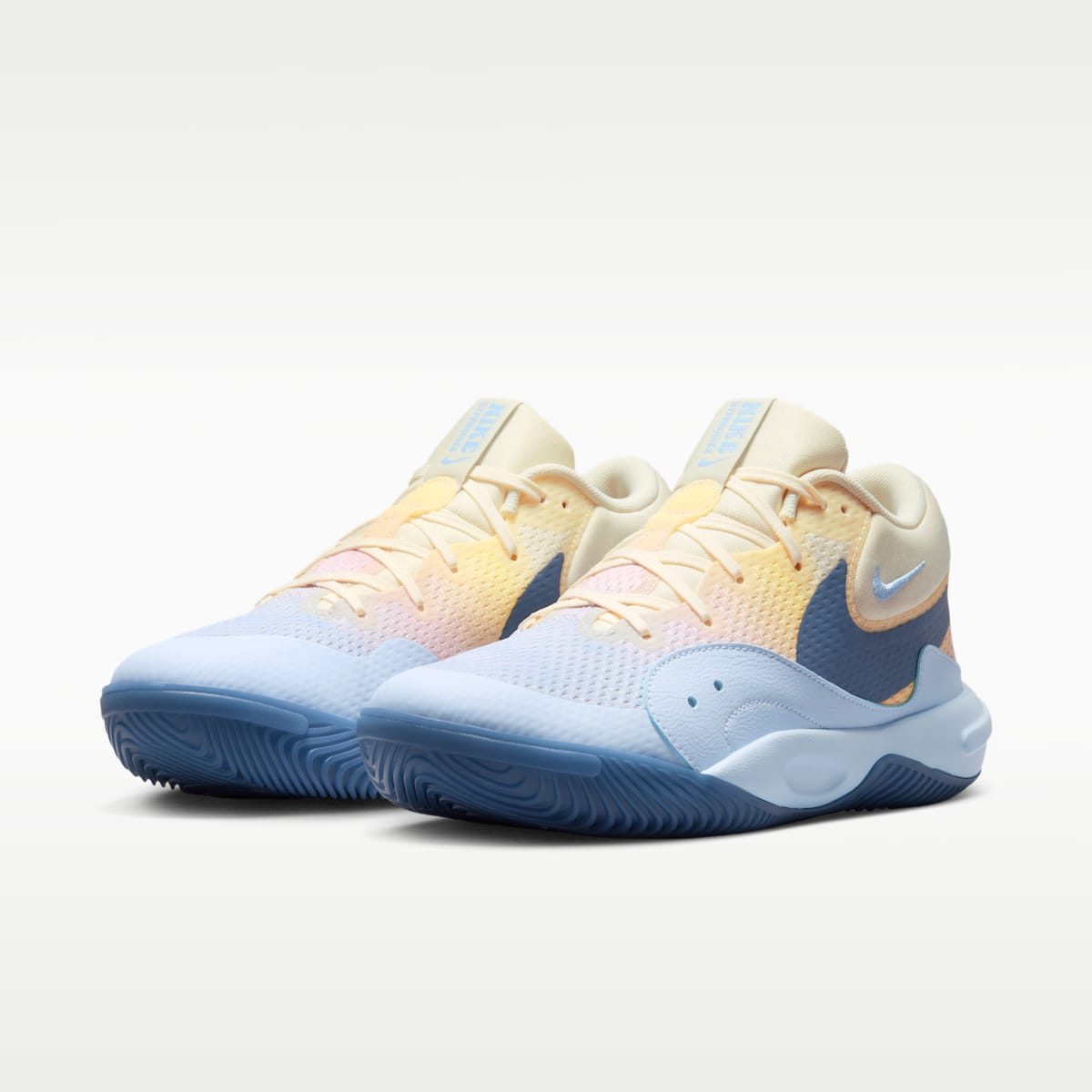 Women's Nike Hyperquick SE Volleyball Shoes - Coconut Milk/Hydrogen Blue/Diffused Blue