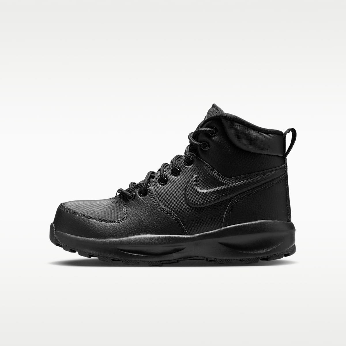 Nike Manoa 17 Big Kids' Boots - Black/Black/Black - Image 1