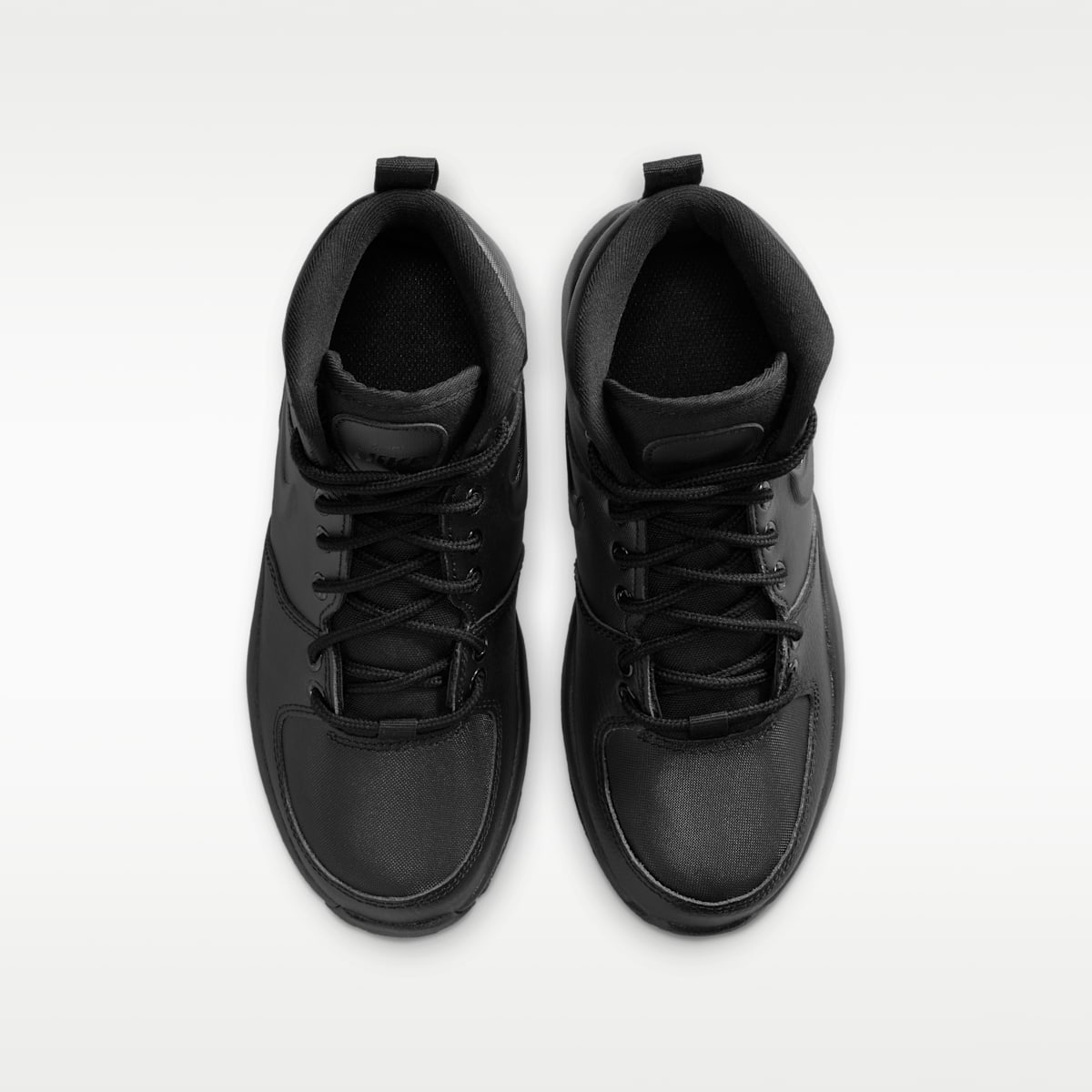 Nike Manoa 17 Big Kids' Boots - Black/Black/Black - Image 4