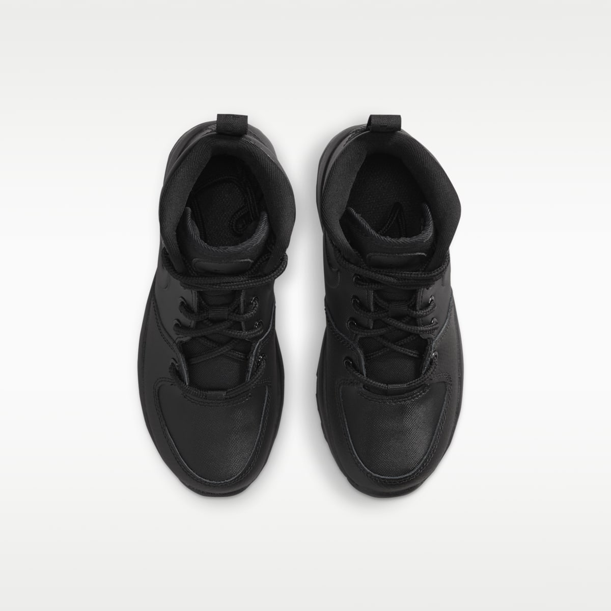Nike Manoa 17 Little Kid's Boots - Black/Black/Black - Image 4