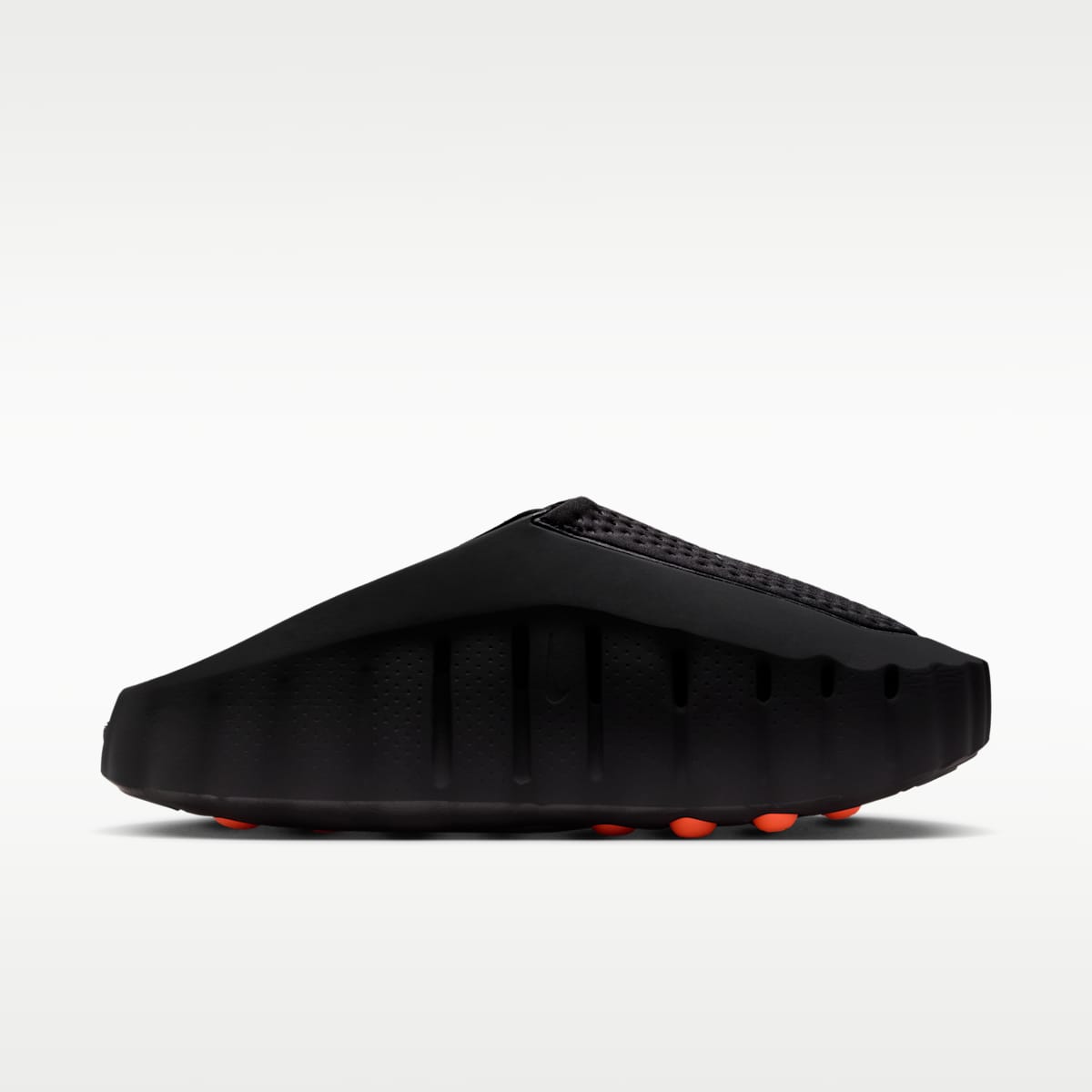 Nike Mind 001 Men's Pregame Mules - Black/Hyper Crimson/White/Chrome - Image 4