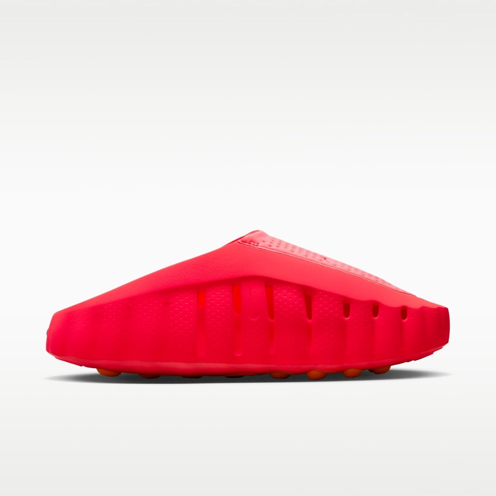 Nike Mind 001 Men's Pregame Mules - Solar Red/Hyper Crimson/Black/Chrome - Image 4