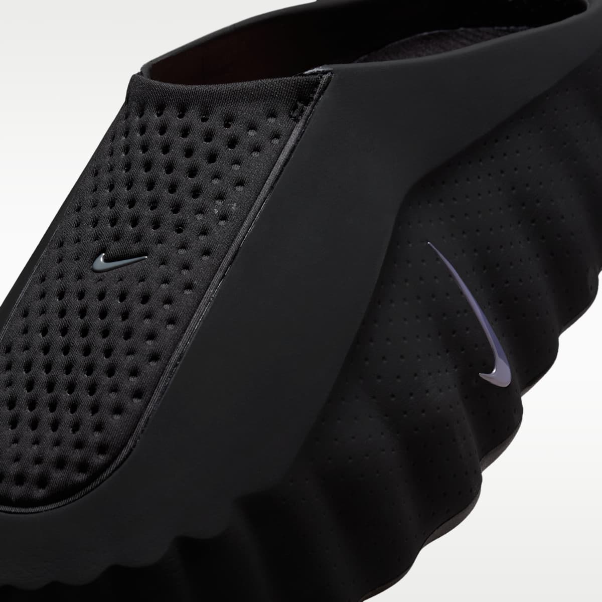 Nike Mind 001 Men's Pregame Mules - Black/Hyper Crimson/White/Chrome - Image 6