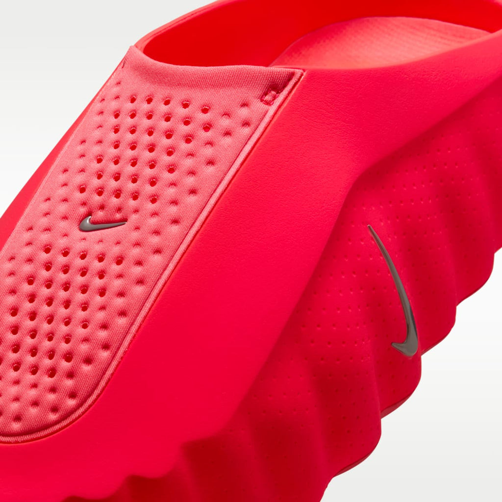Nike Mind 001 Men's Pregame Mules - Solar Red/Hyper Crimson/Black/Chrome - Image 7