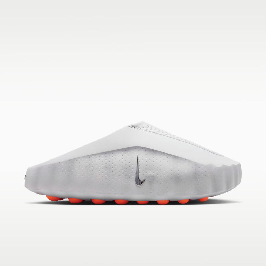 Nike Mind 001 Men's Pregame Mules - Light Smoke Grey/Photon Dust/Hyper Crimson/Chrome - Image 4