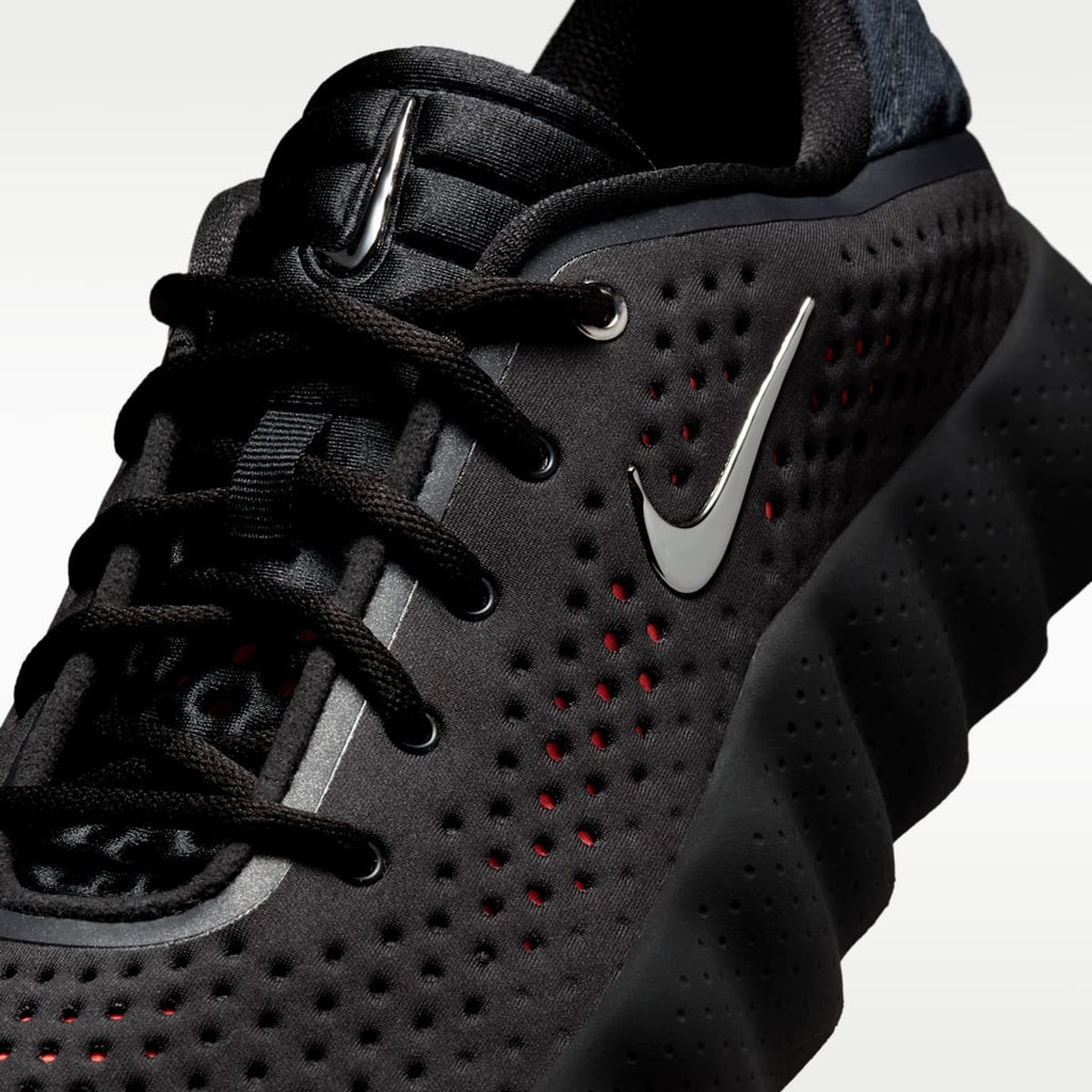 Nike Mind 002 Men's Pregame Shoes - Black/Hyper Crimson/Hyper Crimson/Chrome - Image 8