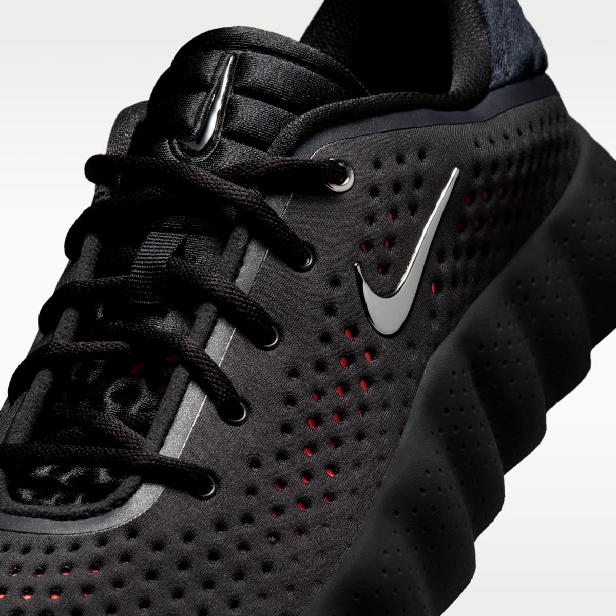 Nike Mind 002 Men's Pregame Shoes - Black/Hyper Crimson/Hyper Crimson/Chrome - Image 8