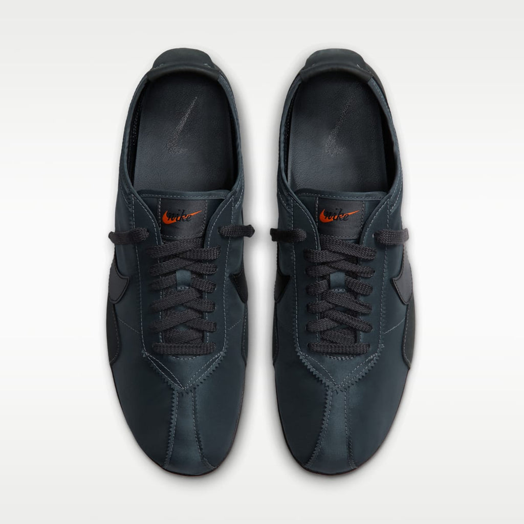 Nike Moon Shoe OG Men's Shoes - Anthracite/Anthracite/Safety Orange/Black - Image 4