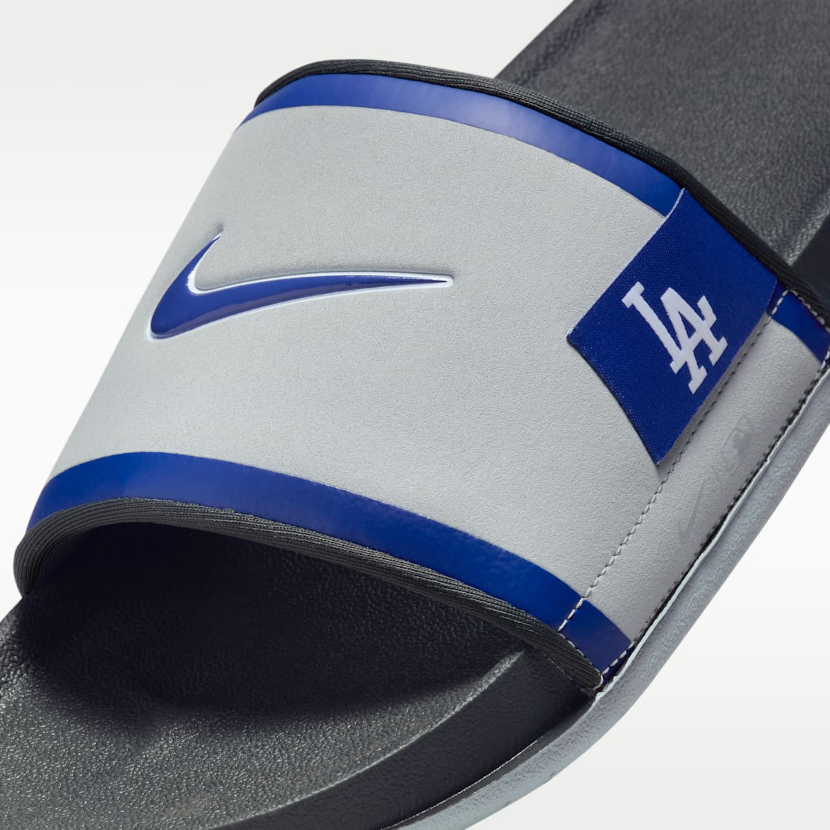 Nike Offcourt (Los Angeles Dodgers) Offcourt Slides - Wolf Grey/Dark Smoke Grey/Deep Royal Blue - Image 6