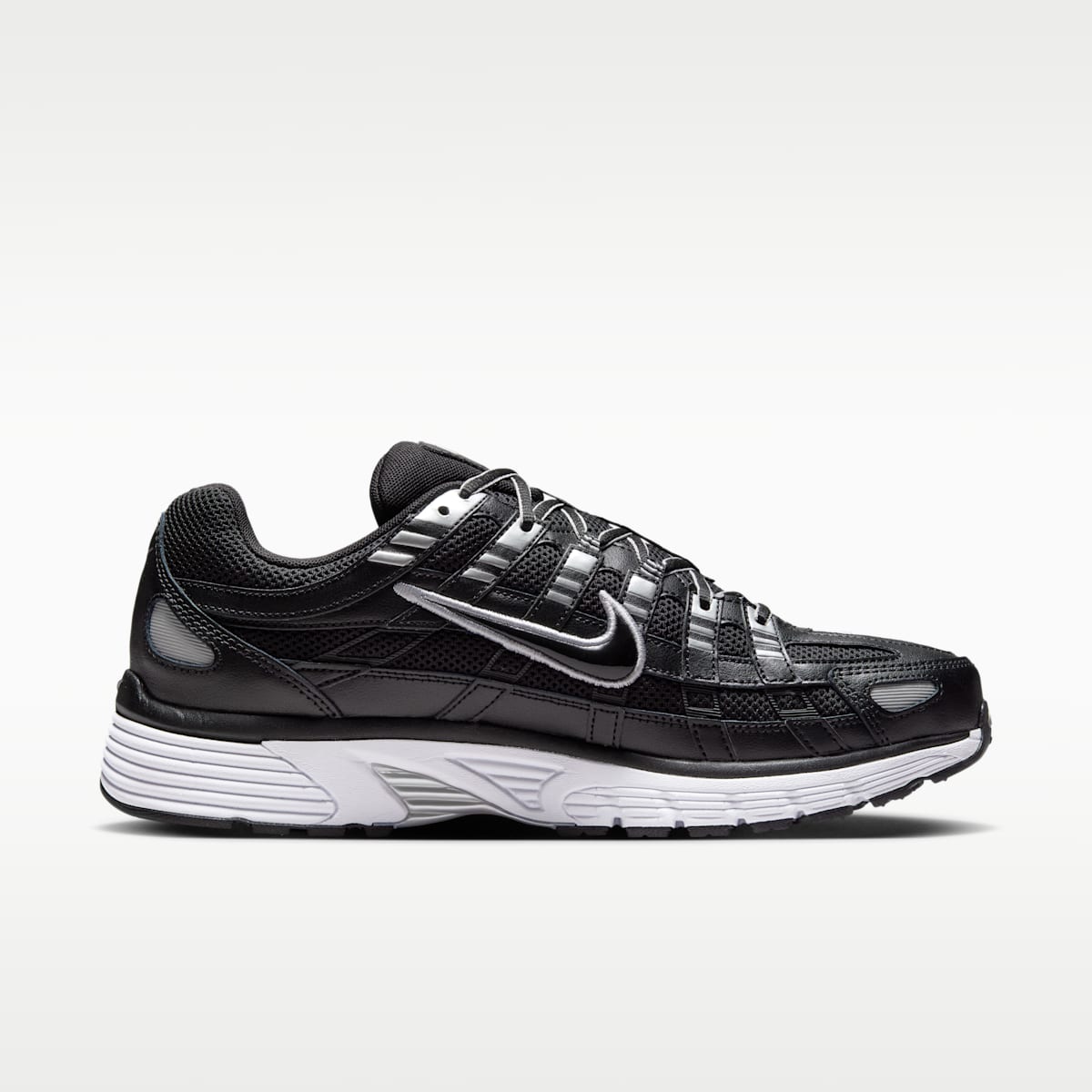 Nike P-6000 Shoes - Black/White/Metallic Silver/Black - Image 3