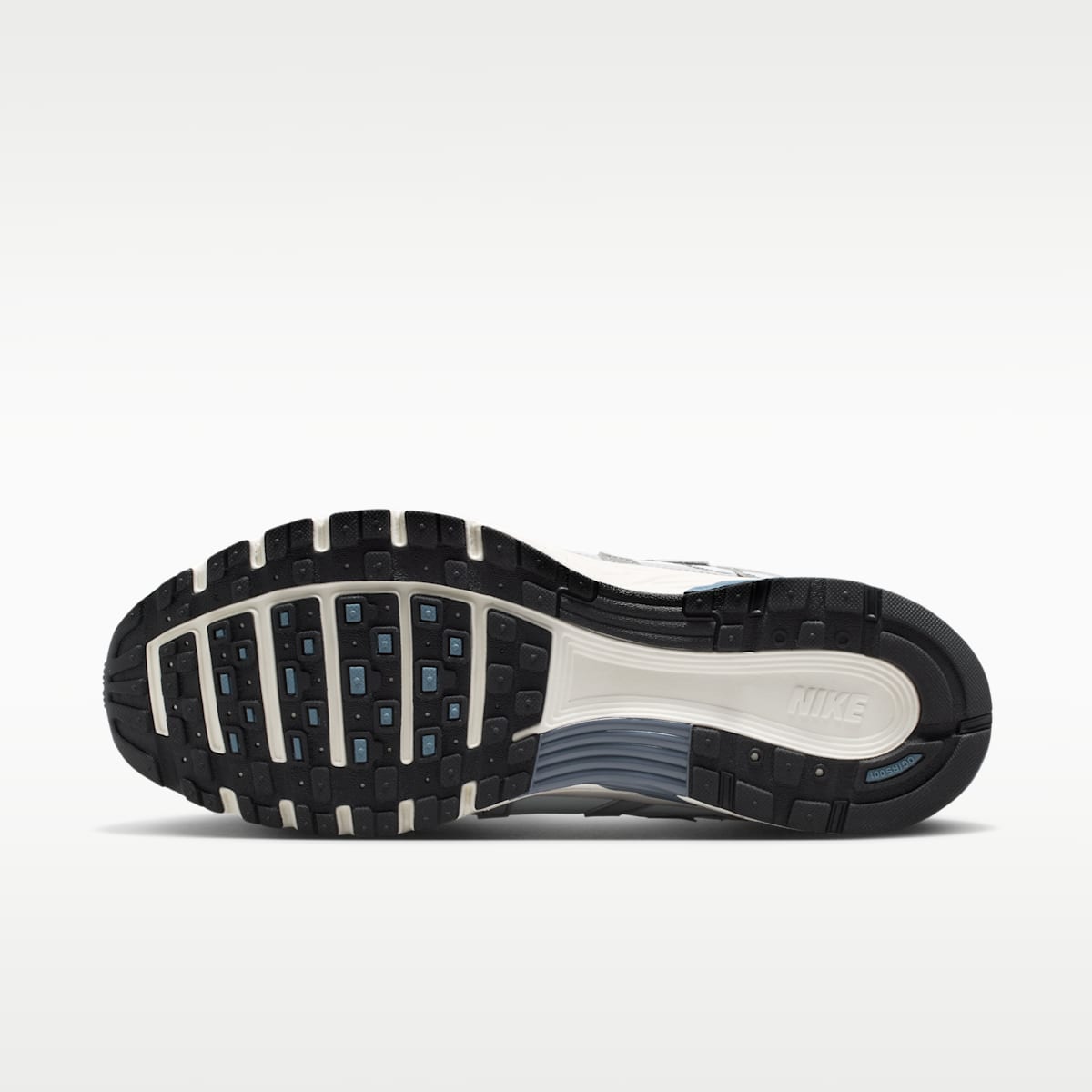 Nike P-6000 Men's Shoes - Light Smoke Grey/Smoke Grey/Photon Dust/Blue Graphite - Image 2
