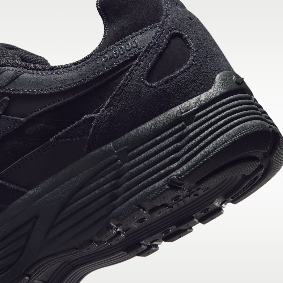 Nike P-6000 SE Shoes - Off Noir/Black/Anthracite - Image 8