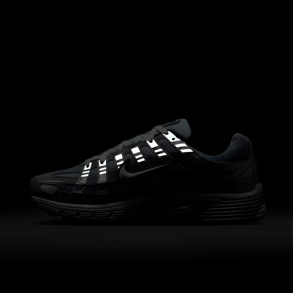 Nike P-6000 Fade Men's Shoes - Metallic Silver/Wolf Grey/Anthracite/Summit White - Image 12