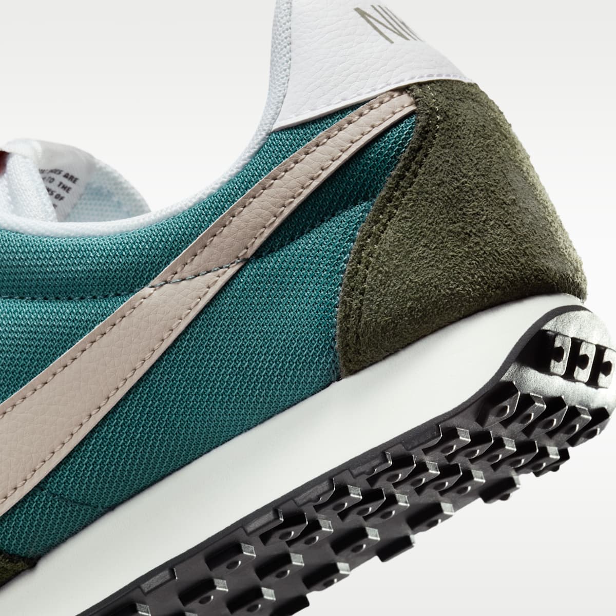 Nike Pre Montreal '17 Men's Shoes - Cargo Khaki/Iced Jade/Summit White/Cobblestone - Image 8