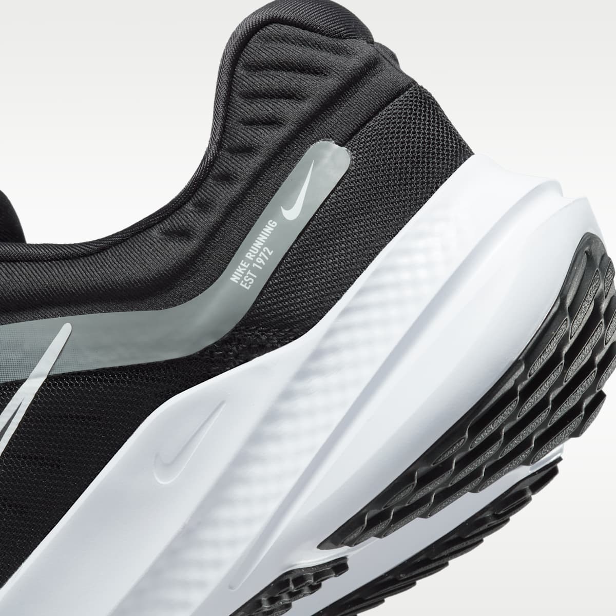 Nike Quest 5 Men's Road Running Shoes - Black/Smoke Grey/Dark Smoke Grey/White - Image 9