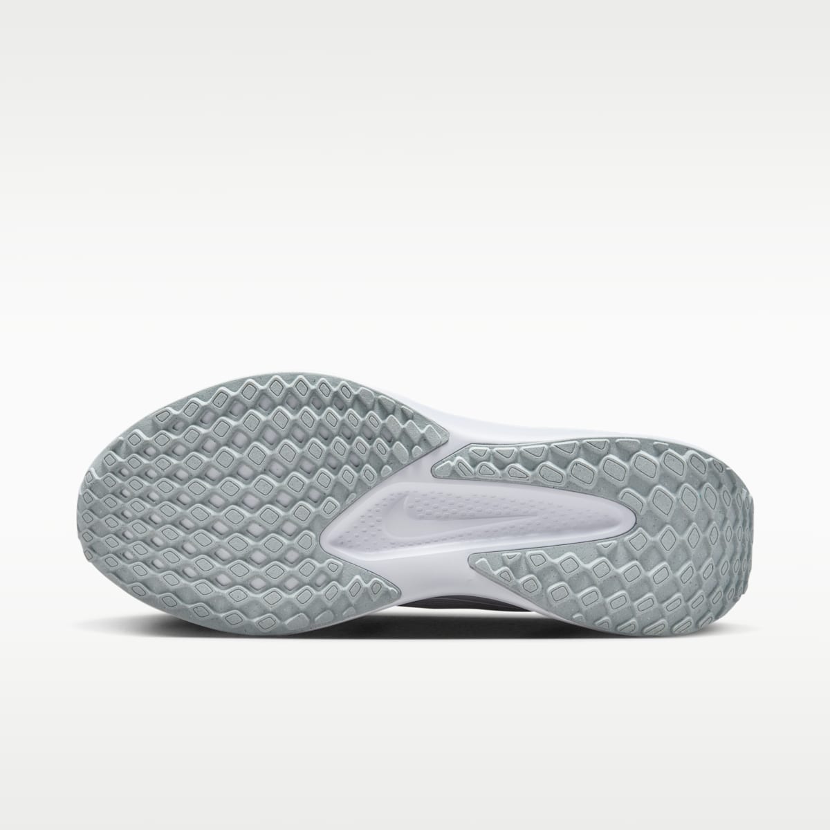 Nike Quest 6 Men's Road Running Shoes - White/Pure Platinum/Black - Image 2