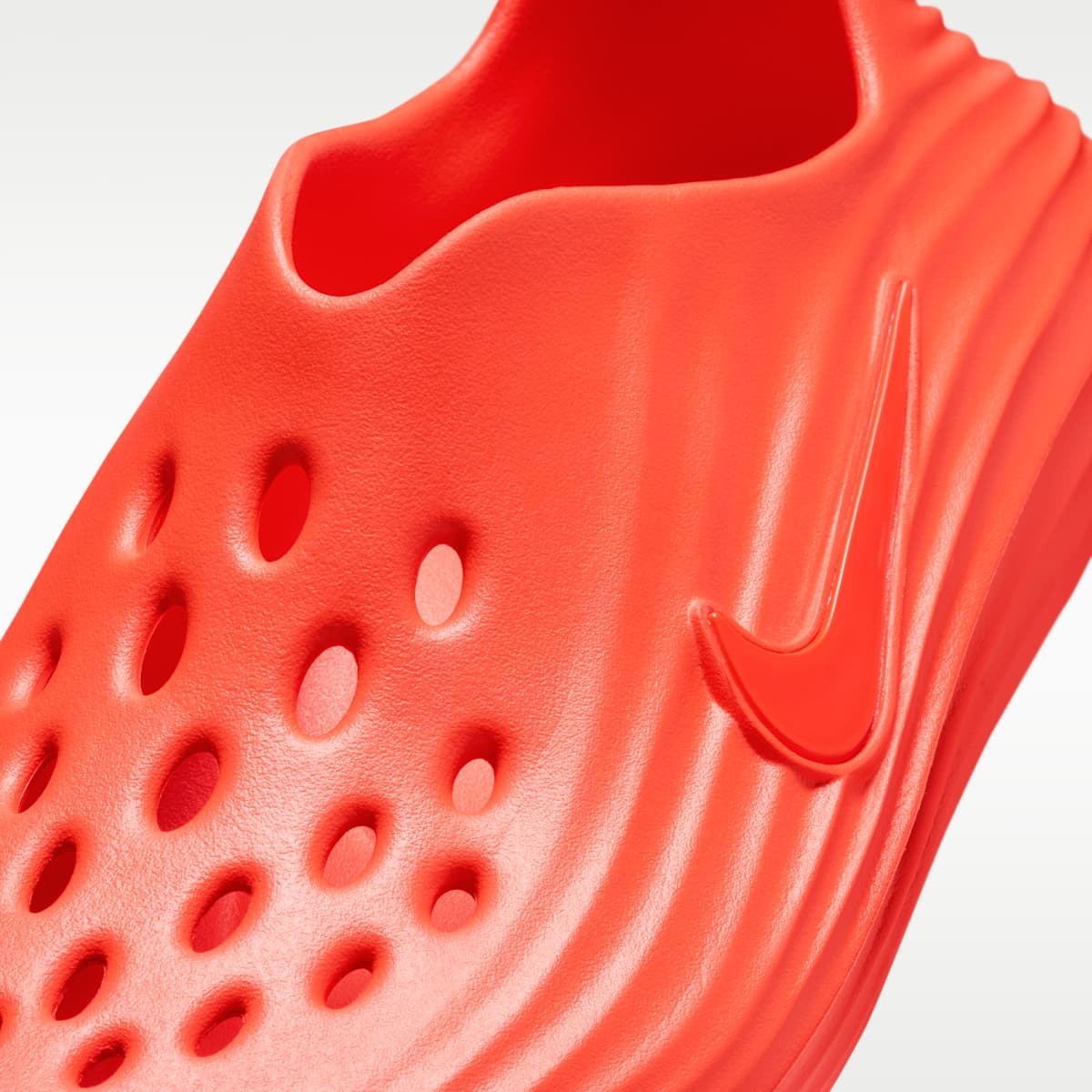 Nike ReactX Rejuven8 Men's Shoes - Picante Red/Picante Red - Image 7
