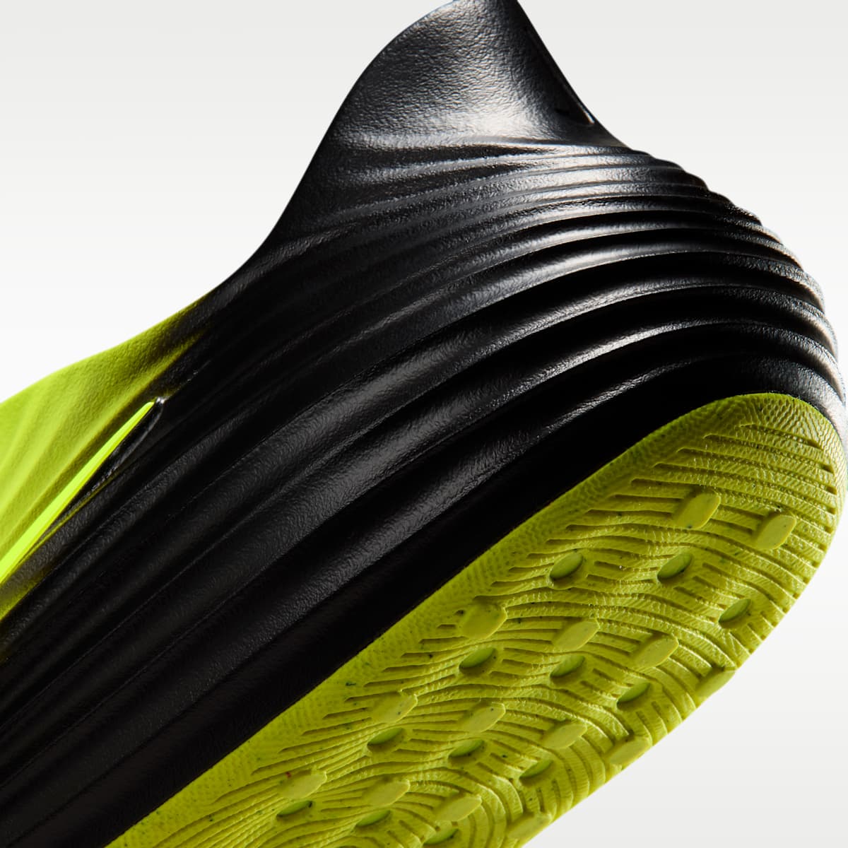 Nike ReactX Rejuven8 Men's Shoes - Volt/Black/Volt - Image 8