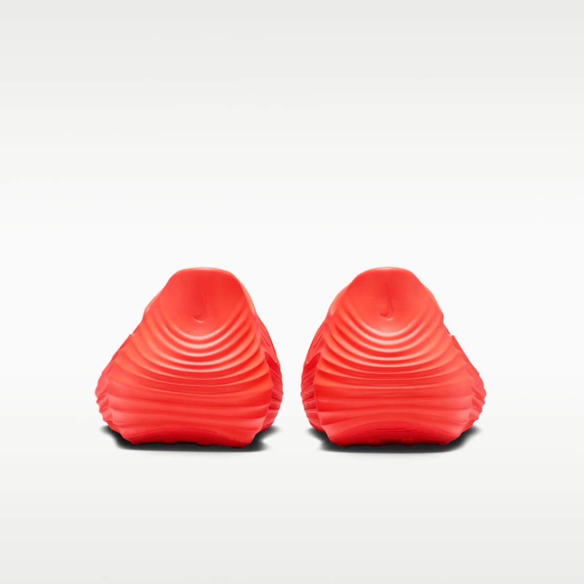 Nike ReactX Rejuven8 Men's Shoes - Picante Red/Picante Red - Image 6