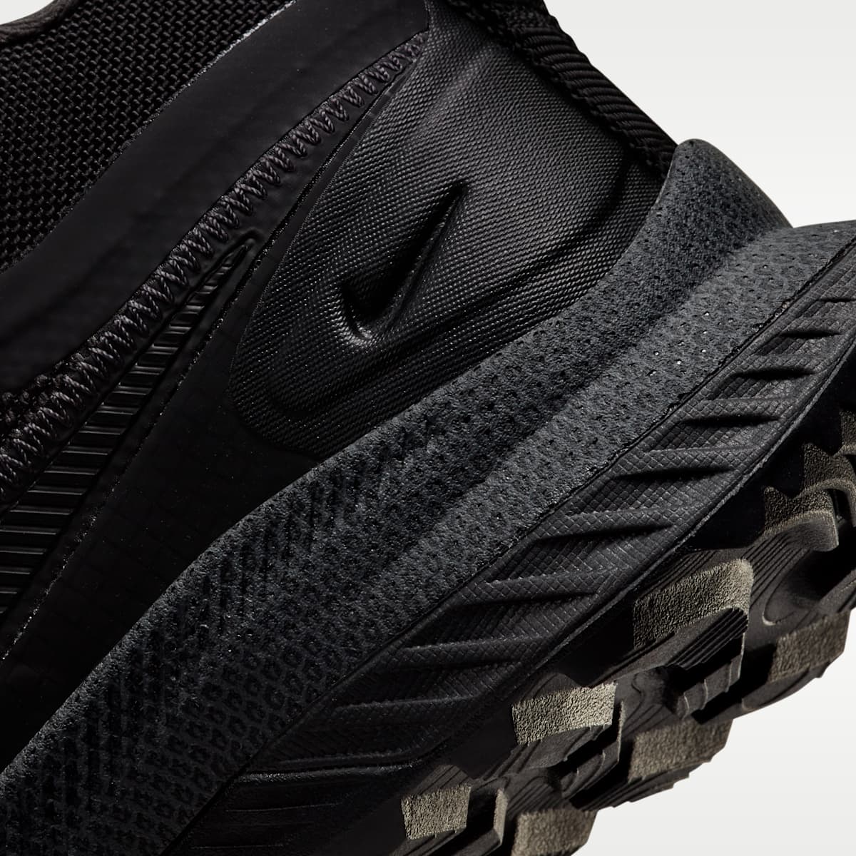 Nike React SFB Carbon Men’s Elite Outdoor Shoes - Black/Anthracite/Black - Image 9