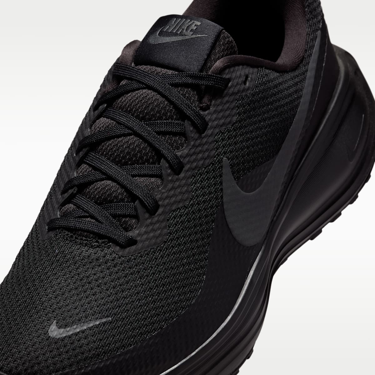 Nike Revolution 8 Men's Road Running Shoes - Black/Anthracite - Image 7