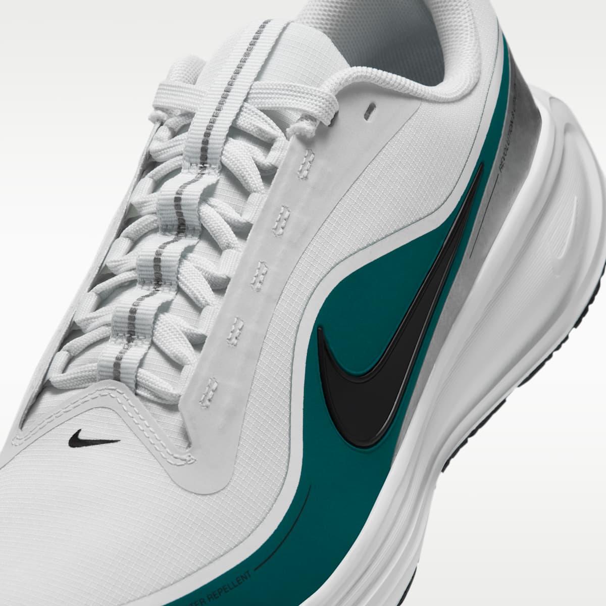 Nike Revolution 8 Utility Men's Road Running Shoes - Off White/Bright Spruce/Metallic Silver/Black - Image 7