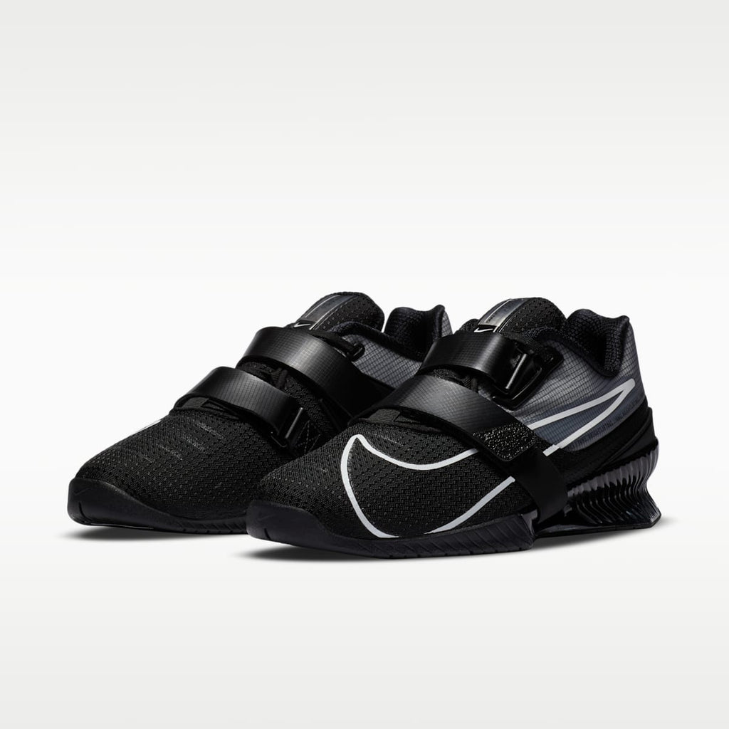 Nike Romaleos 4 Weightlifting Shoes - Black/Black/White - Image 5