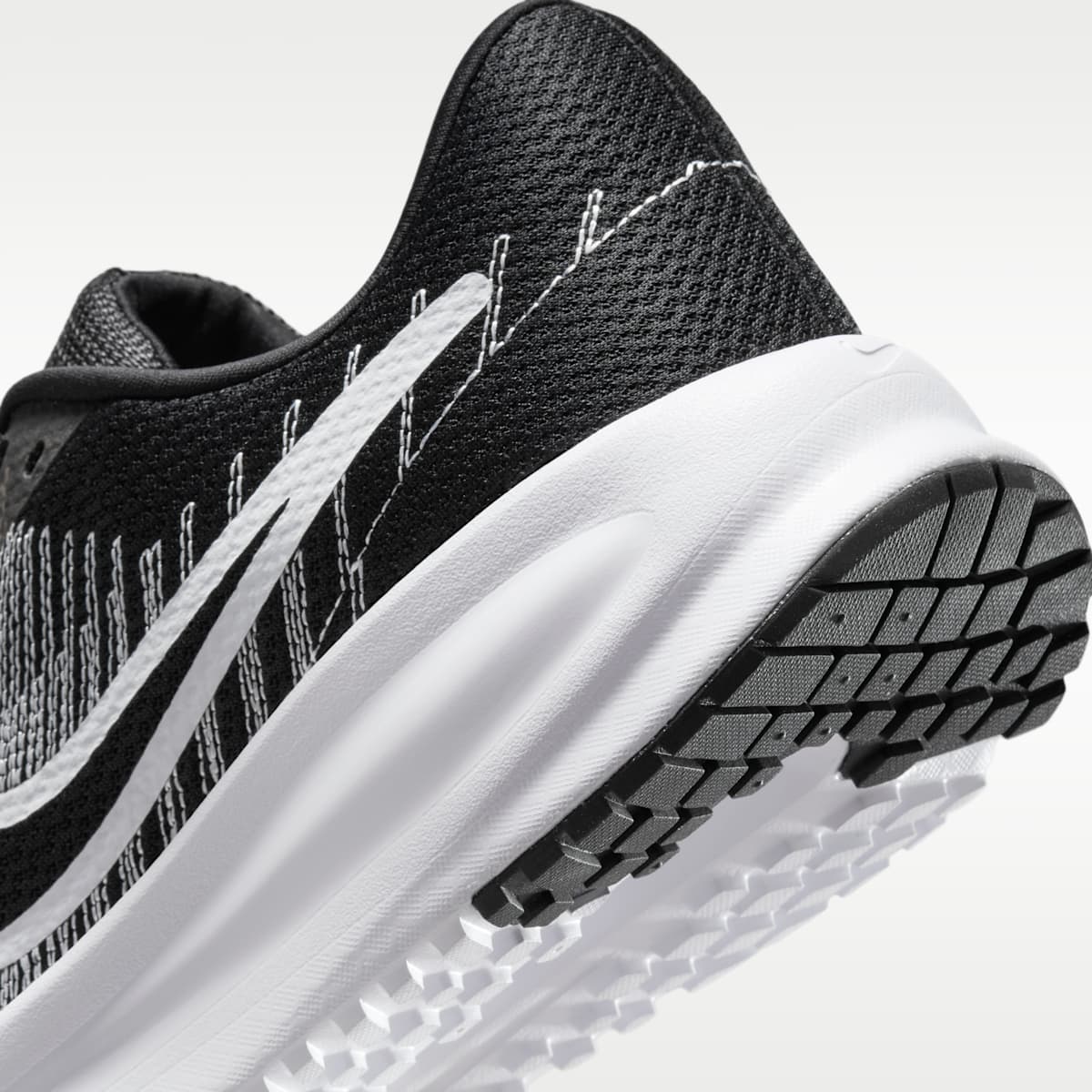 Nike Run Defy Men's Road Running Shoes - Black/White - Image 8