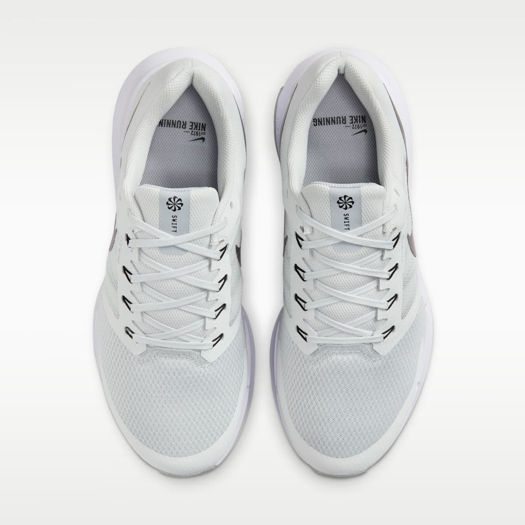 Nike Run Swift 3 Men's Road Running Shoes (Extra Wide) - Photon Dust/White/Wolf Grey/Black - Image 4