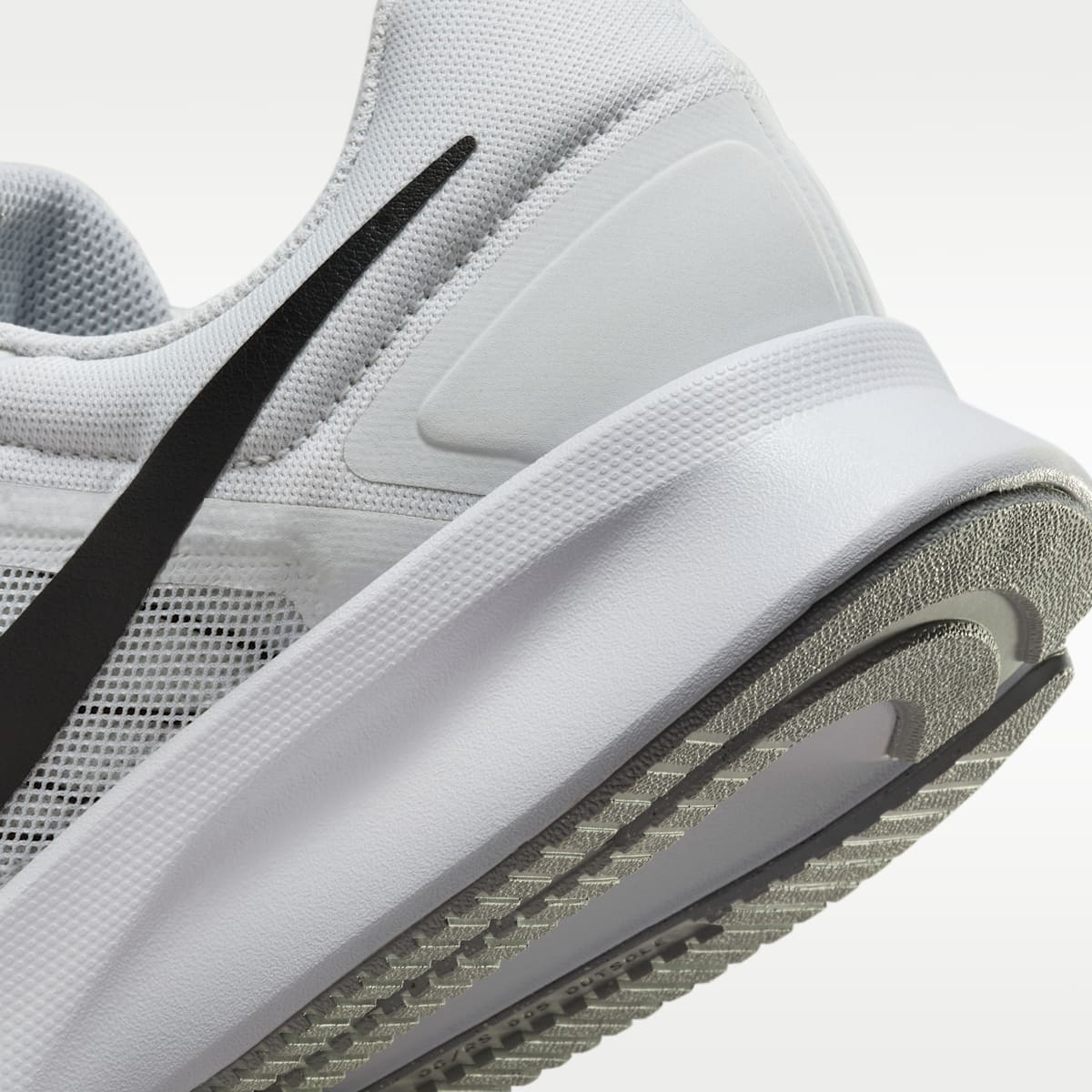 Nike Run Swift 3 Men's Road Running Shoes (Extra Wide) - Photon Dust/White/Wolf Grey/Black - Image 8