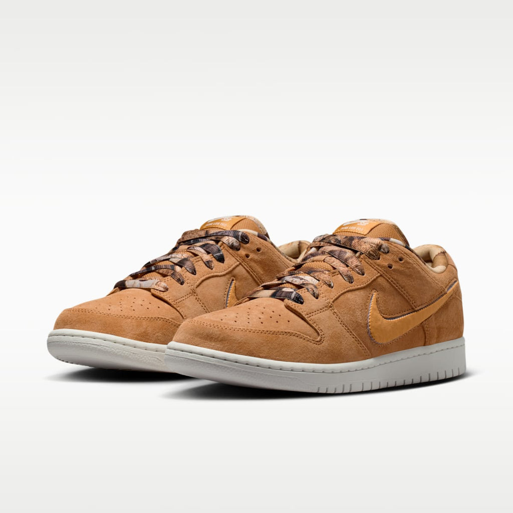 Women's Nike SB Dunk Low Pro Skate Shoes - Flax/Summit White/Sail/Honeycomb