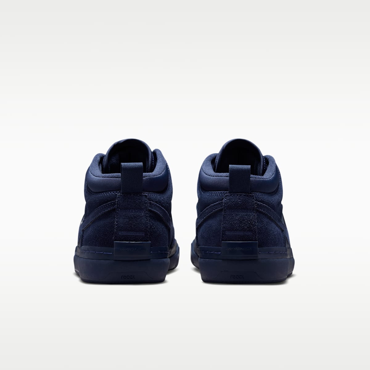 Women's Nike SB React Leo Skate Shoes - Navy/Navy/Navy