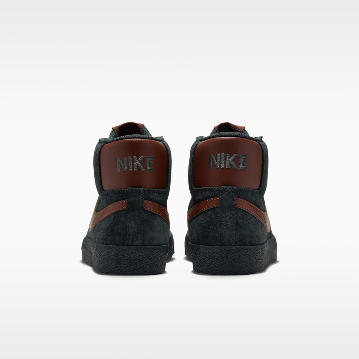 Women's Nike SB Zoom Blazer Mid Skate Shoes - Black Spruce/Black Spruce/Gum Medium Brown/Corduroy Brown