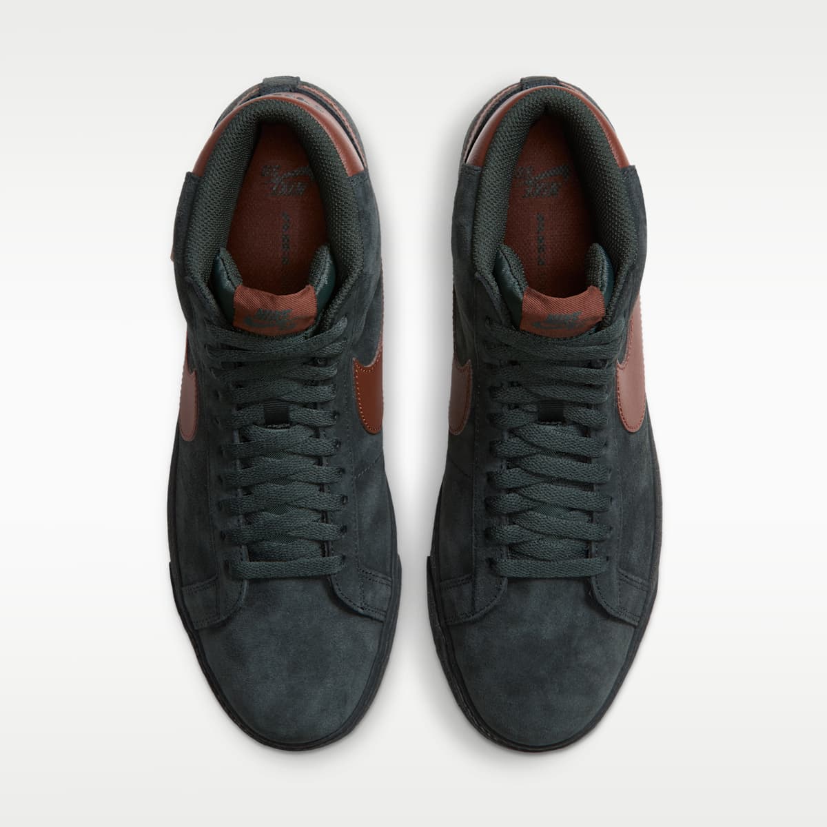 Women's Nike SB Zoom Blazer Mid Skate Shoes - Black Spruce/Black Spruce/Gum Medium Brown/Corduroy Brown
