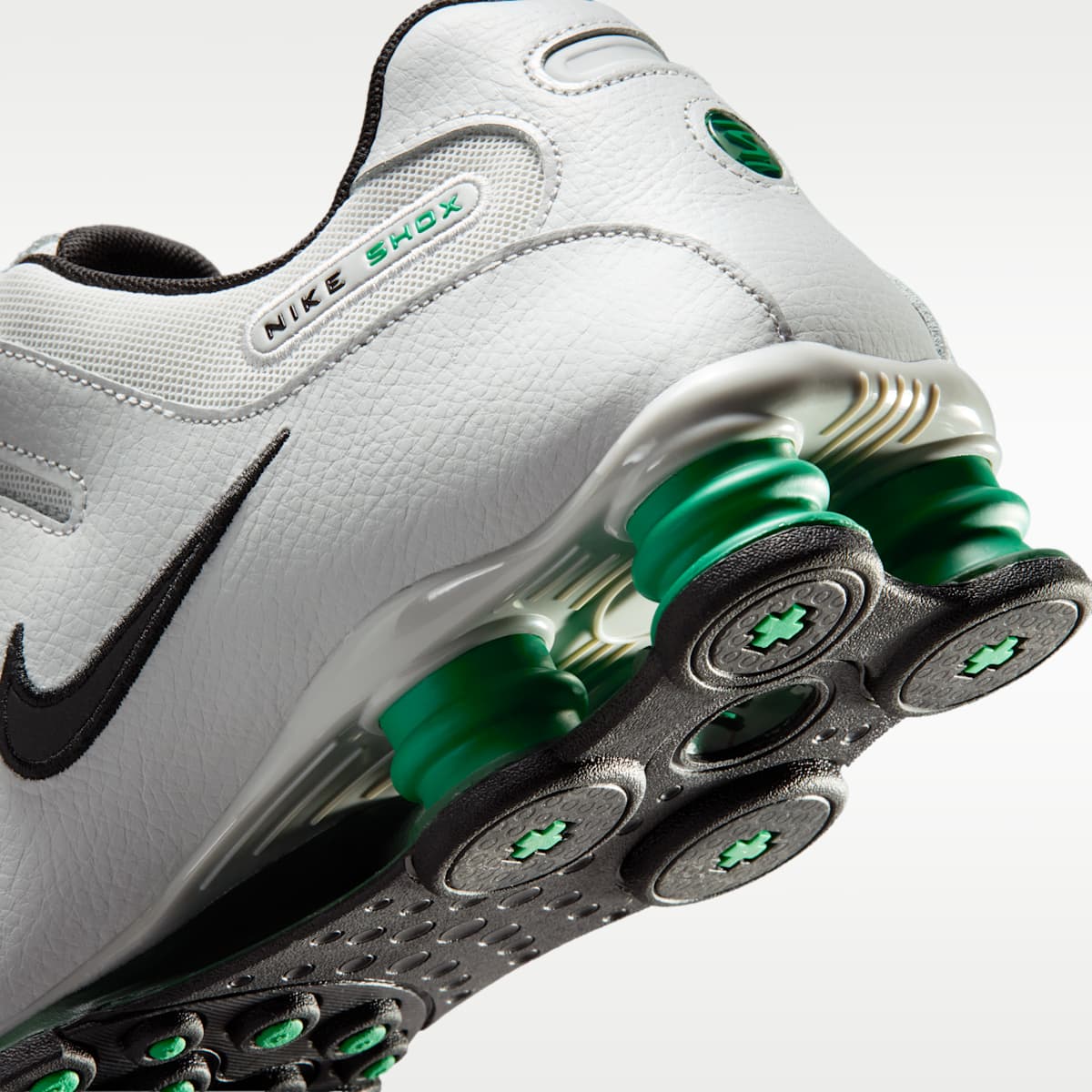 Nike Shox NZ Men's Shoes - Grey Fog/Stadium Green/Fir/Black - Image 8