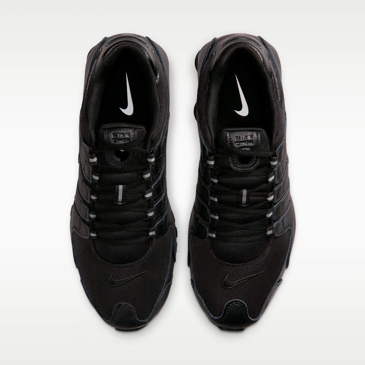 Nike Shox NZ Men's Shoes - Black/Black/Black - Image 4