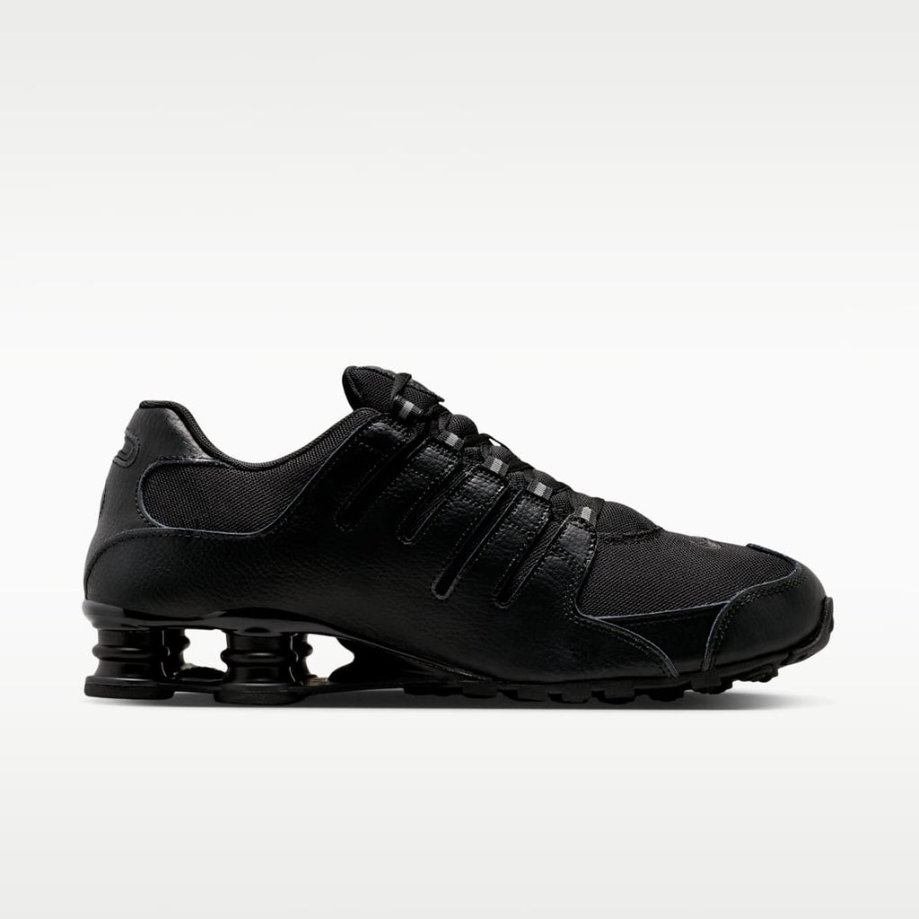 Nike Shox NZ Men's Shoes - Black/Black/Black - Image 3