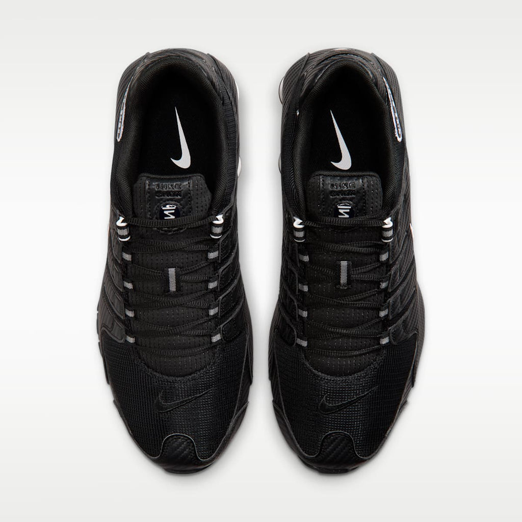 Nike Shox NZ Men's Shoes - Black/White/Black - Image 4