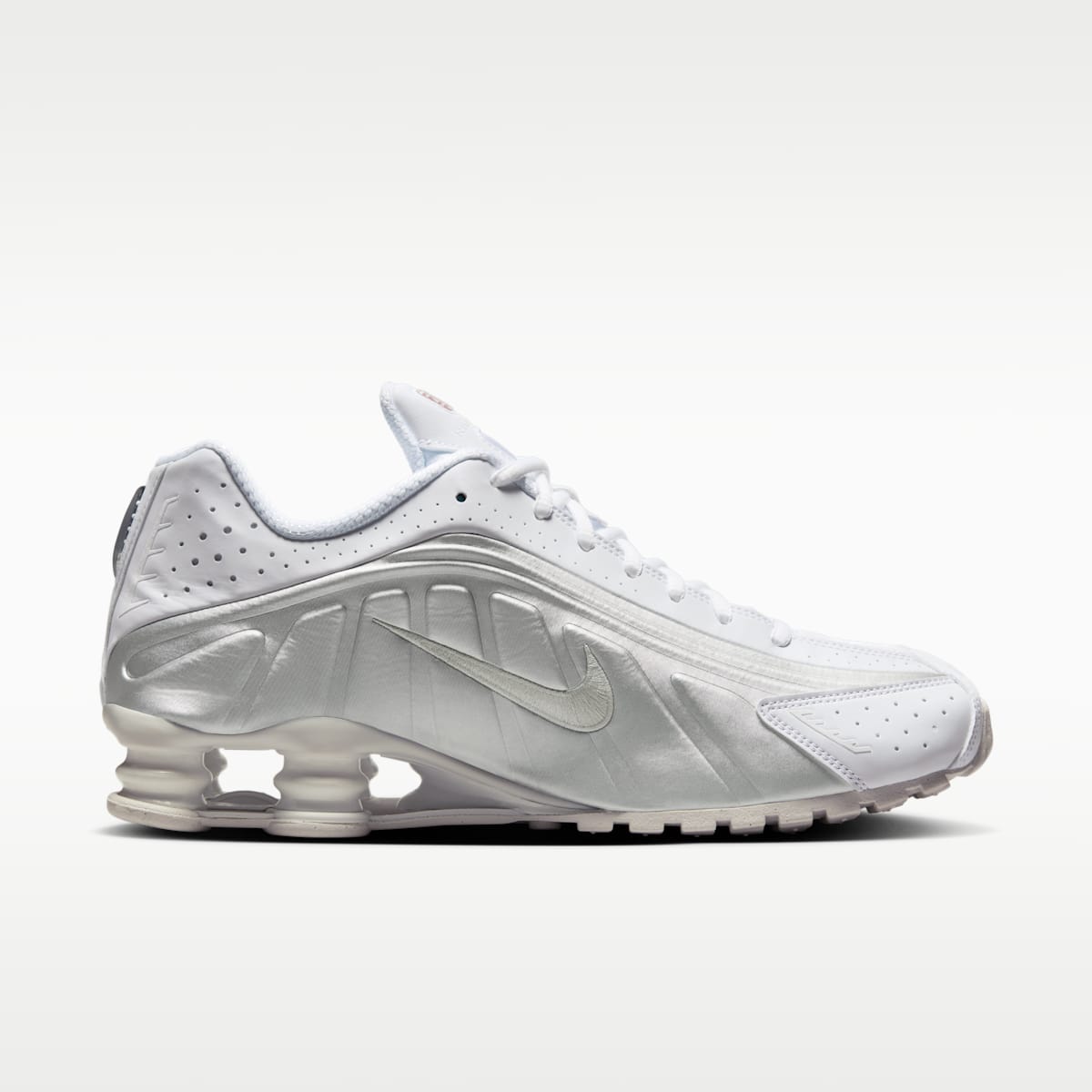 Nike Shox R4 Men's Shoes - White/White/Bright Crimson/Metallic Silver - Image 3