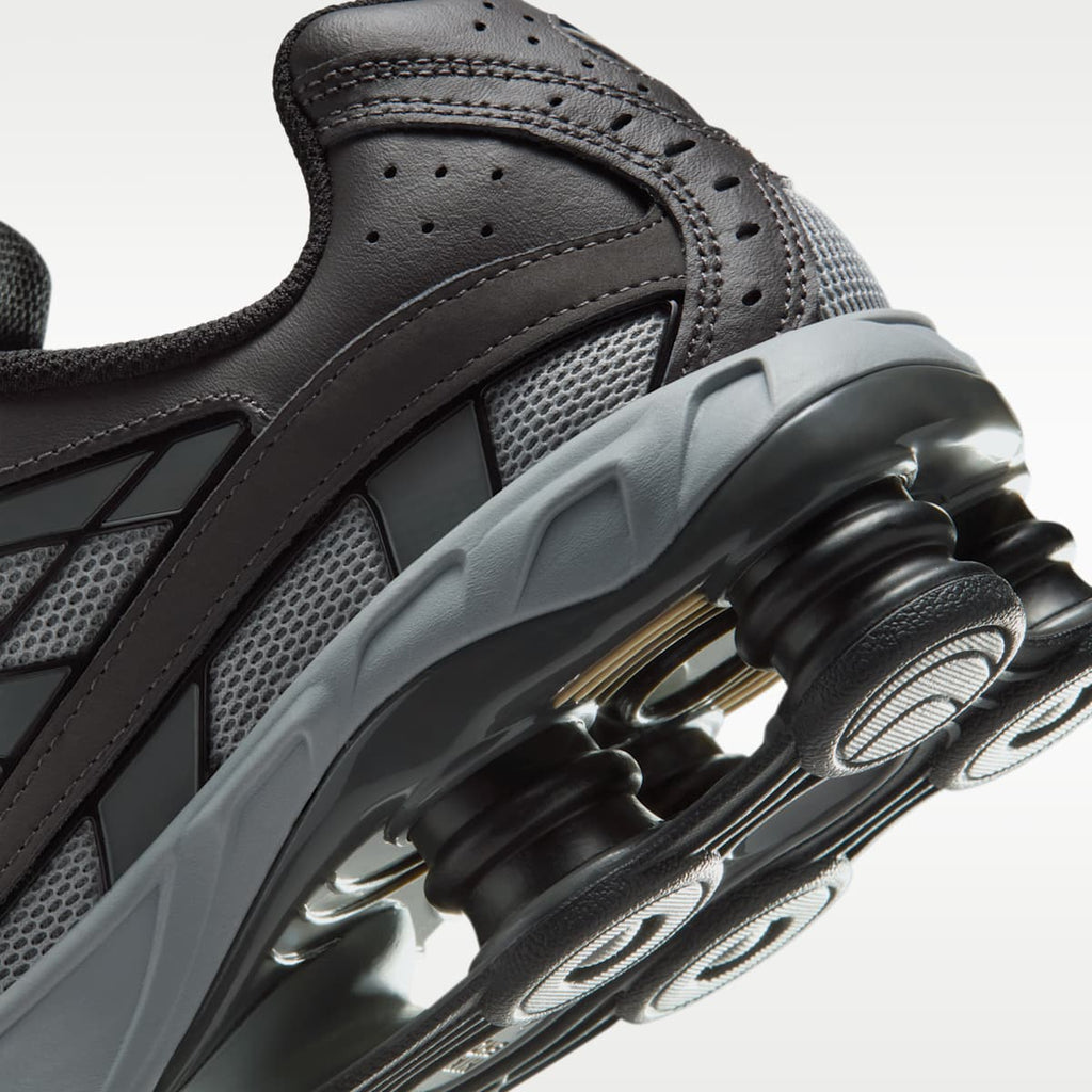 Nike Shox Ride 2 Men's Shoes - Light Smoke Grey/Medium Ash/Black/Photon Dust - Image 8